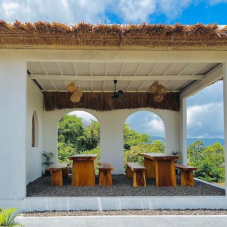 クブペンロカン Hillside Bali Bed & Breakfast エクステリア 写真